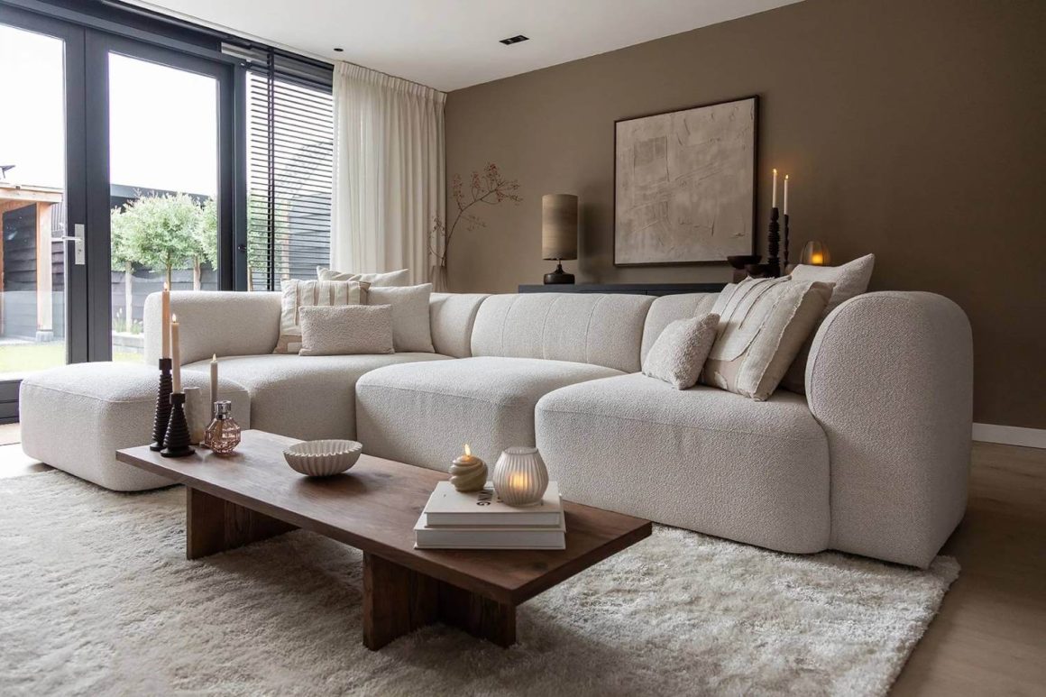 Stunning Japandi Sectionals for a Calming Living Room