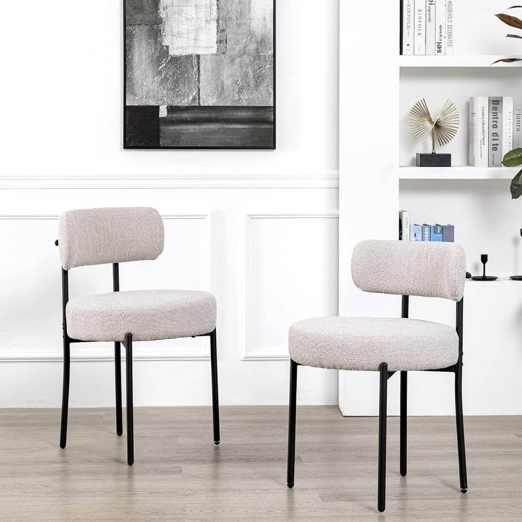 curve backrest dining chair