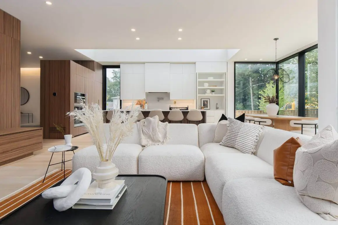 A Japandi couch is the perfect blend of Japanese simplicity and Scandinavian warmth, creating a stylish yet inviting living space. 